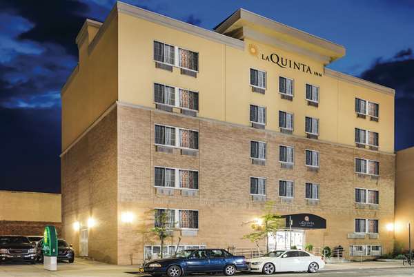 Exterior view - La Quinta Inn Brooklyn Heights
