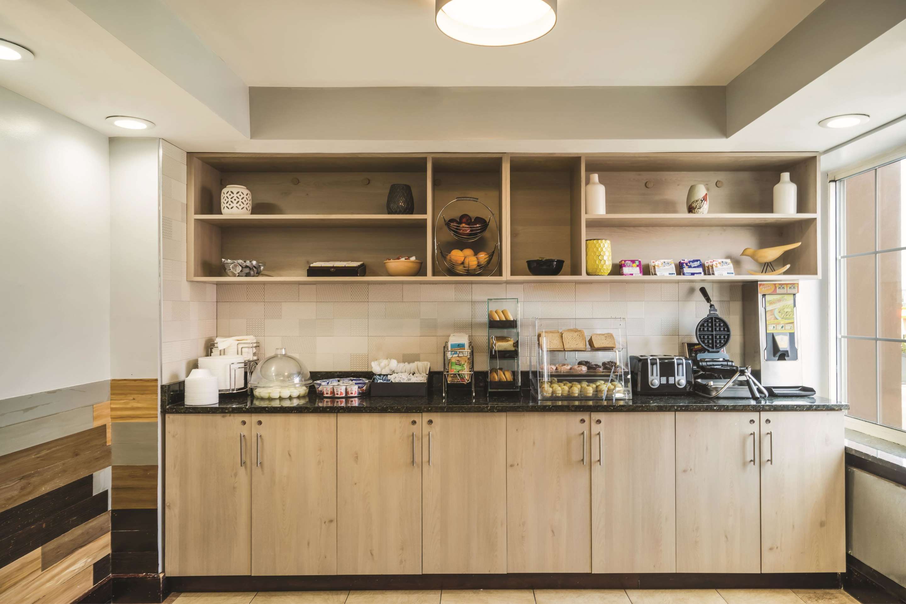 Property amenity | La Quinta by Wyndham Brooklyn Downtown