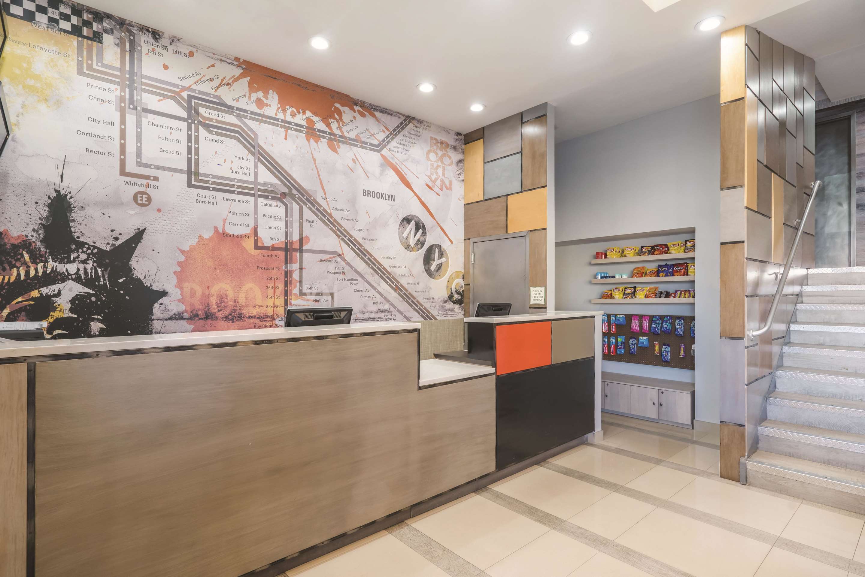 Lobby | La Quinta by Wyndham Brooklyn Downtown