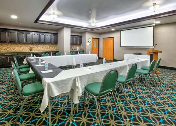  - La Quinta Inn & Suites Bryant - I-30, Exit 123