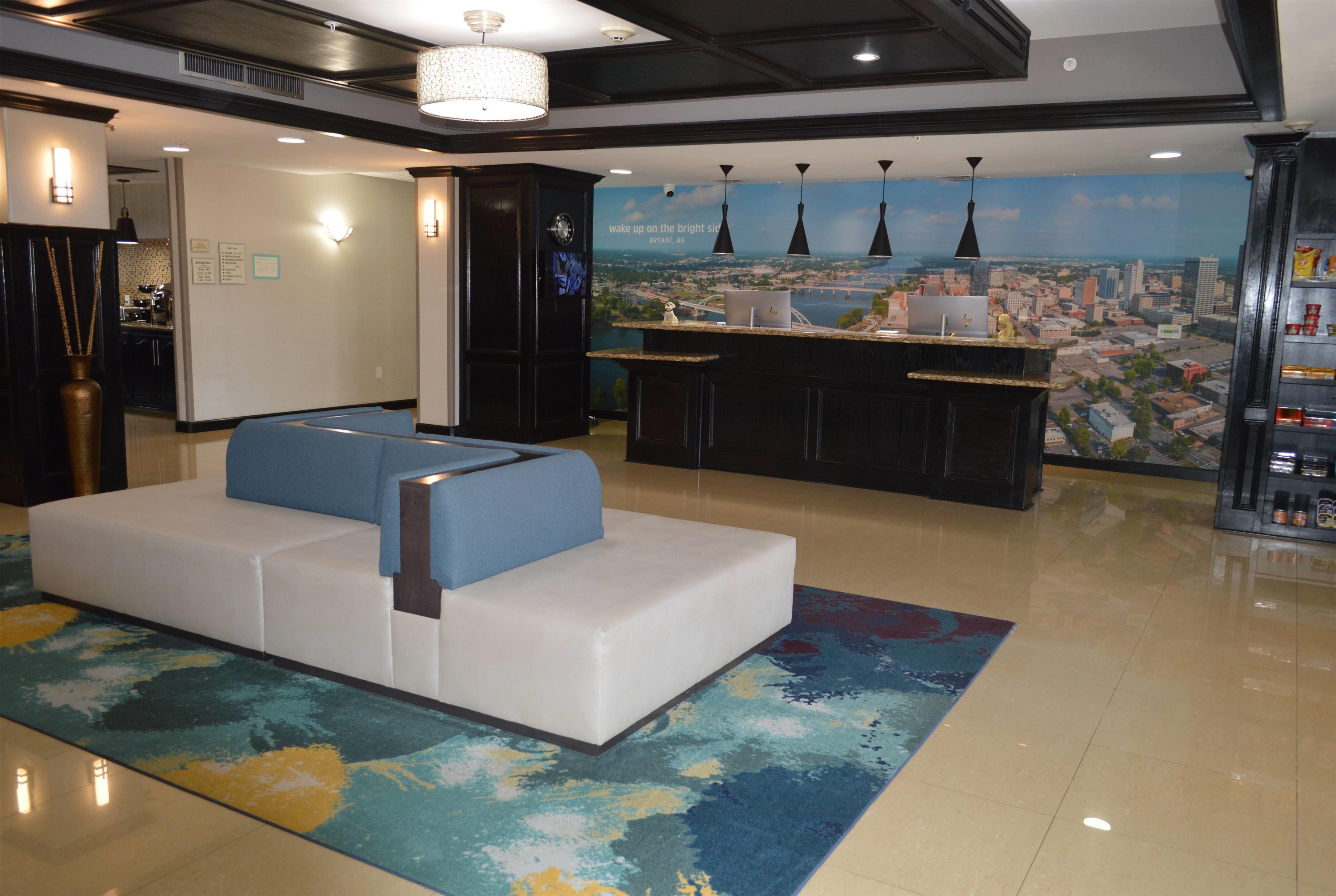 Reception | La Quinta Inn & Suites by Wyndham Little Rock - Bryant