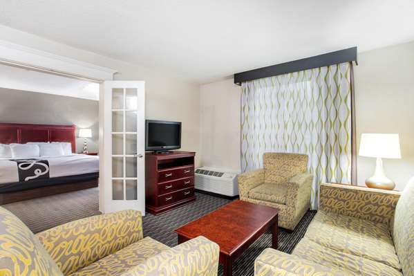 Suite - La Quinta Inn & Suites South Indianapolis - I-74 & I-465, Exit 52