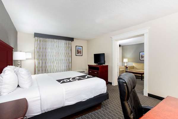 Suite - La Quinta Inn & Suites South Indianapolis - I-74 & I-465, Exit 52
