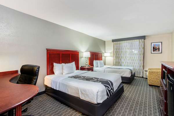  - La Quinta Inn & Suites South Indianapolis - I-74 & I-465, Exit 52