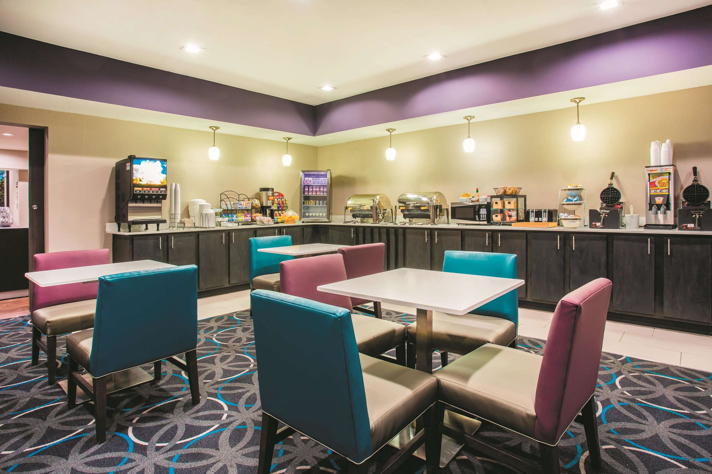 Property amenity | La Quinta Inn & Suites by Wyndham Russellville