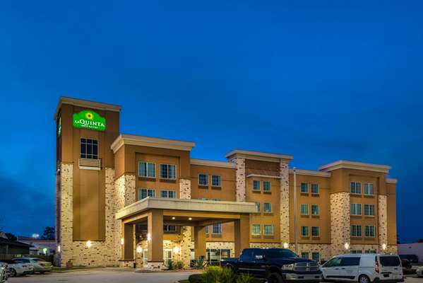 Exterior view - La Quinta Inn & Suites North Humble