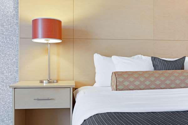  - La Quinta Inn & Suites Austin