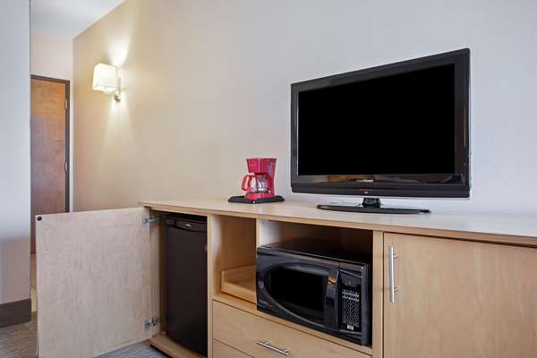  - La Quinta Inn & Suites Austin