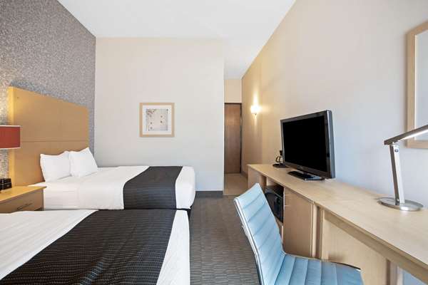  - La Quinta Inn & Suites Austin