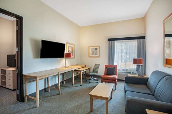 Suite - La Quinta Inn & Suites Austin