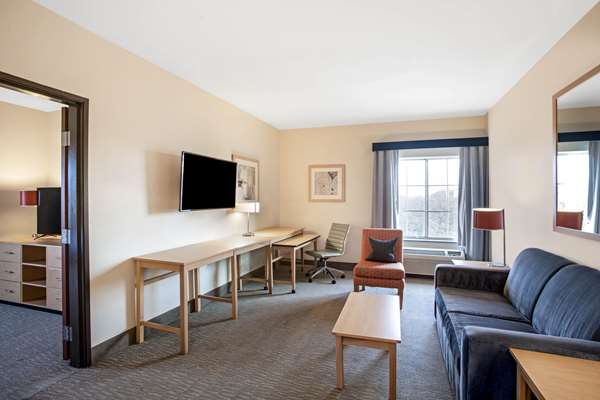 Suite - La Quinta Inn & Suites Austin