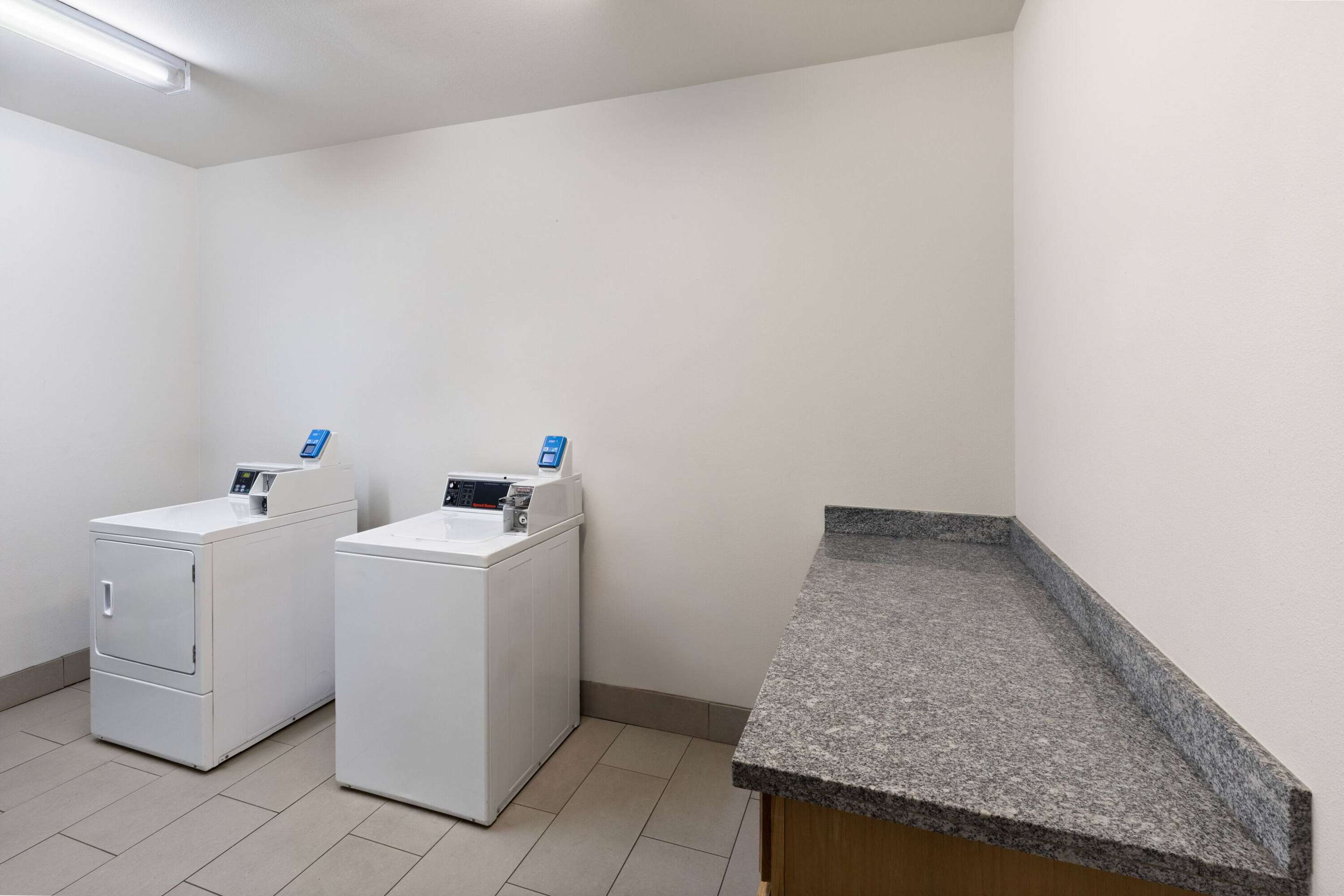 Laundry | La Quinta by Wyndham Austin NW/Lakeline Mall