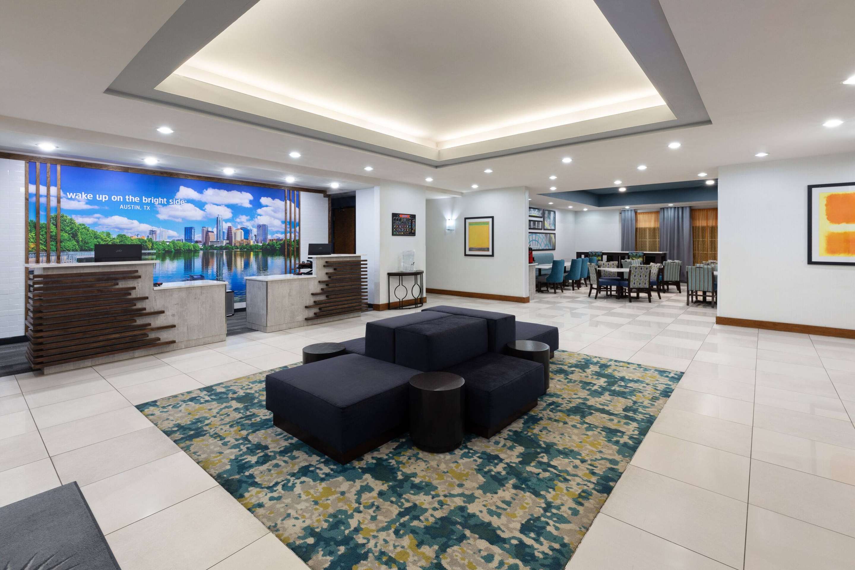 Lobby | La Quinta by Wyndham Austin NW/Lakeline Mall