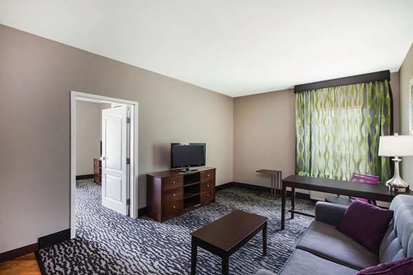 Suite - La Quinta Inn Denham Springs Baton Rouge - I-12, Exit 7