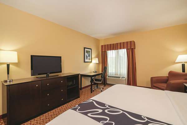  - La Quinta Inn & Suites Verona