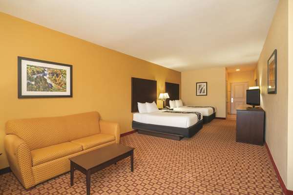  - La Quinta Inn & Suites Verona