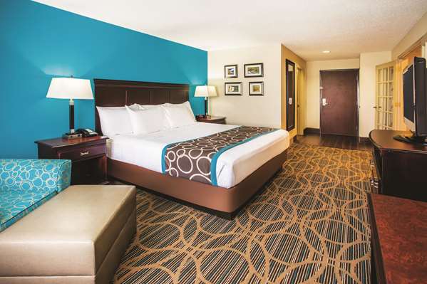 Suite - La Quinta Inn & Suites Evansville - I-69, Exit 7