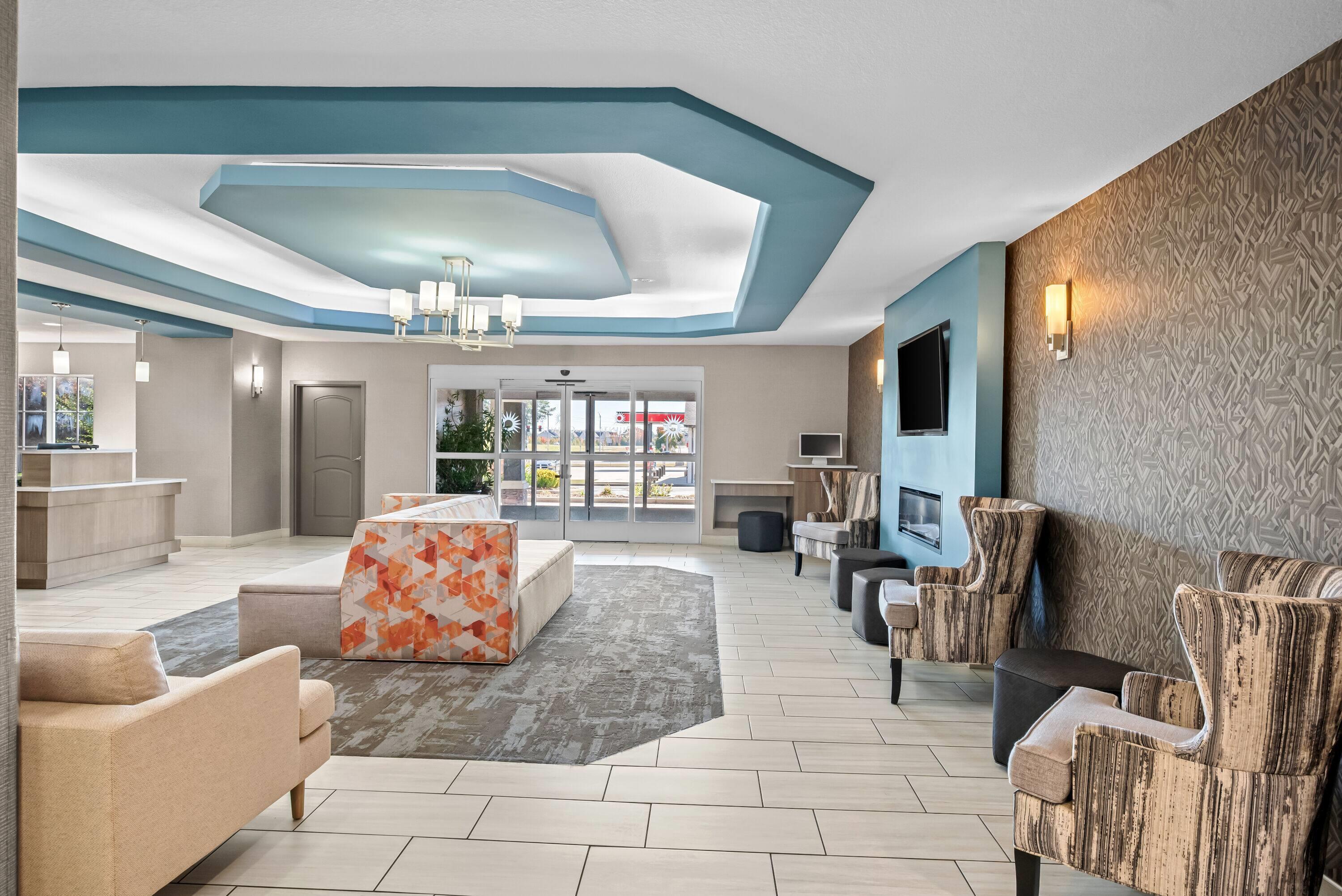 Lobby | La Quinta Inn & Suites by Wyndham Searcy