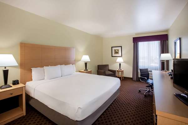  - La Quinta Inn & Suites Odessa