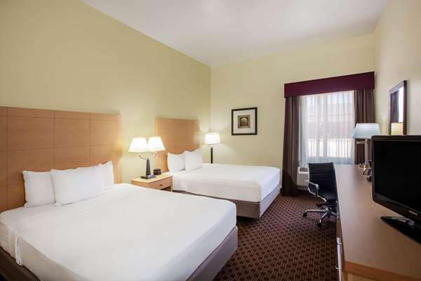  - La Quinta Inn & Suites Odessa
