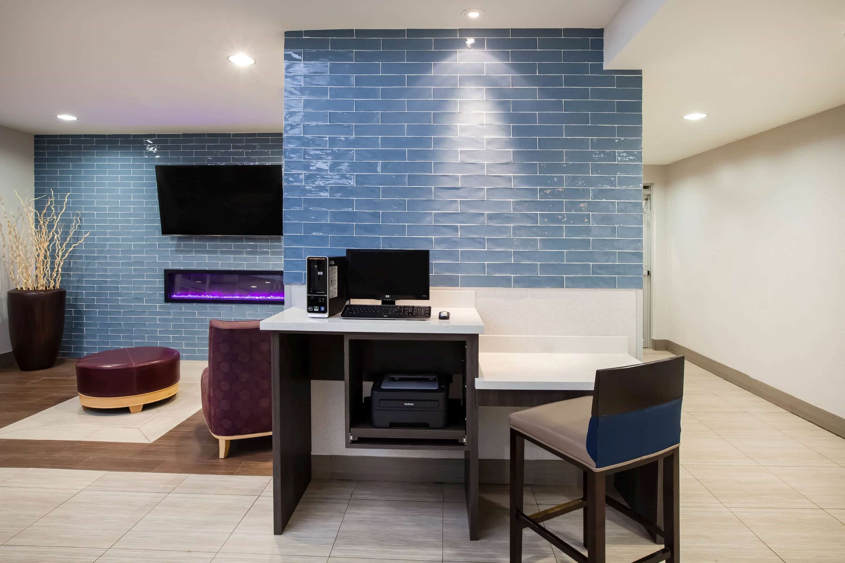 Business Center | La Quinta by Wyndham Odessa North