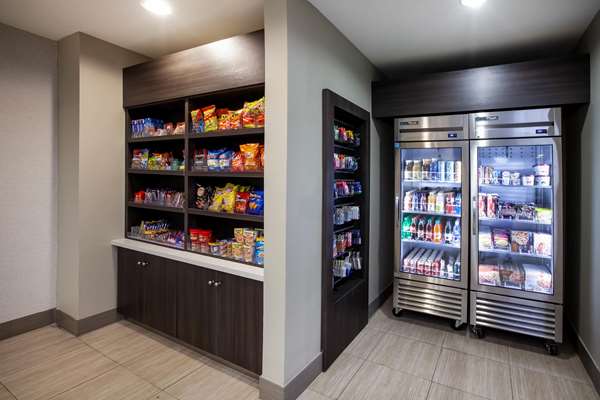  - La Quinta Inn & Suites Odessa