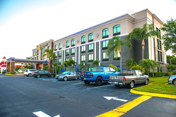 Exterior view - La Quinta Inn & Suites Clearwater