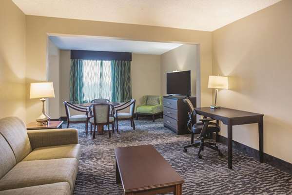 Suite - La Quinta Inn & Suites Clearwater