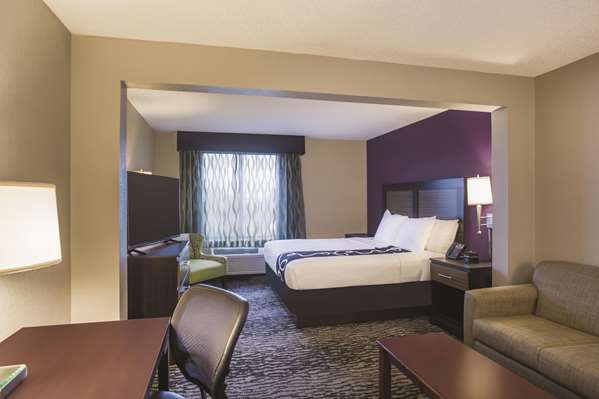  - La Quinta Inn & Suites Clearwater