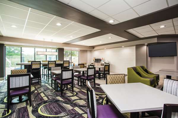  - La Quinta Inn & Suites Clearwater