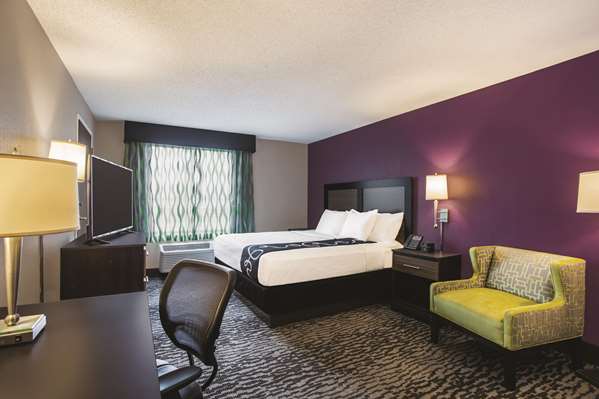 - La Quinta Inn & Suites Clearwater