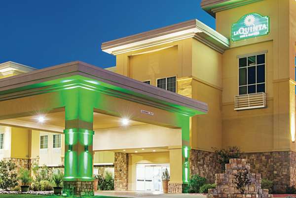 Exterior view - La Quinta Inn & Suites Forest Hill - I-20, Exit 440B