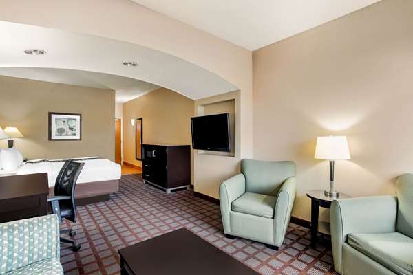 Suite - La Quinta Inn & Suites Airport Plainfield - I-70, Exit 66