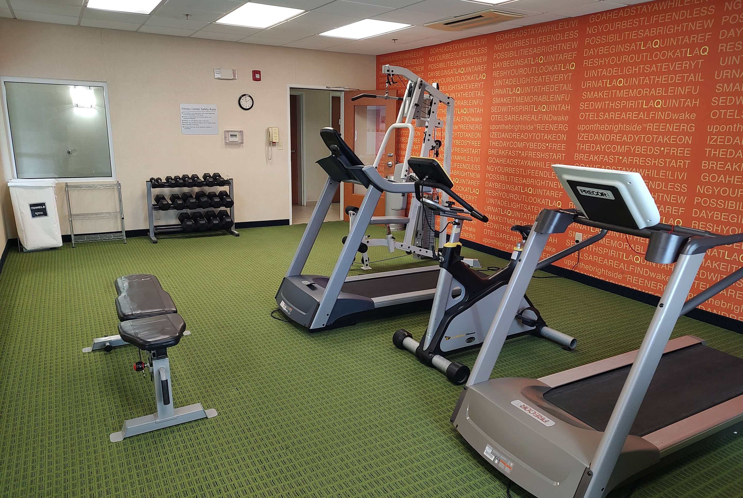 Health club fitness center gym | La Quinta Inn & Suites by Wyndham Indianapolis Airport West