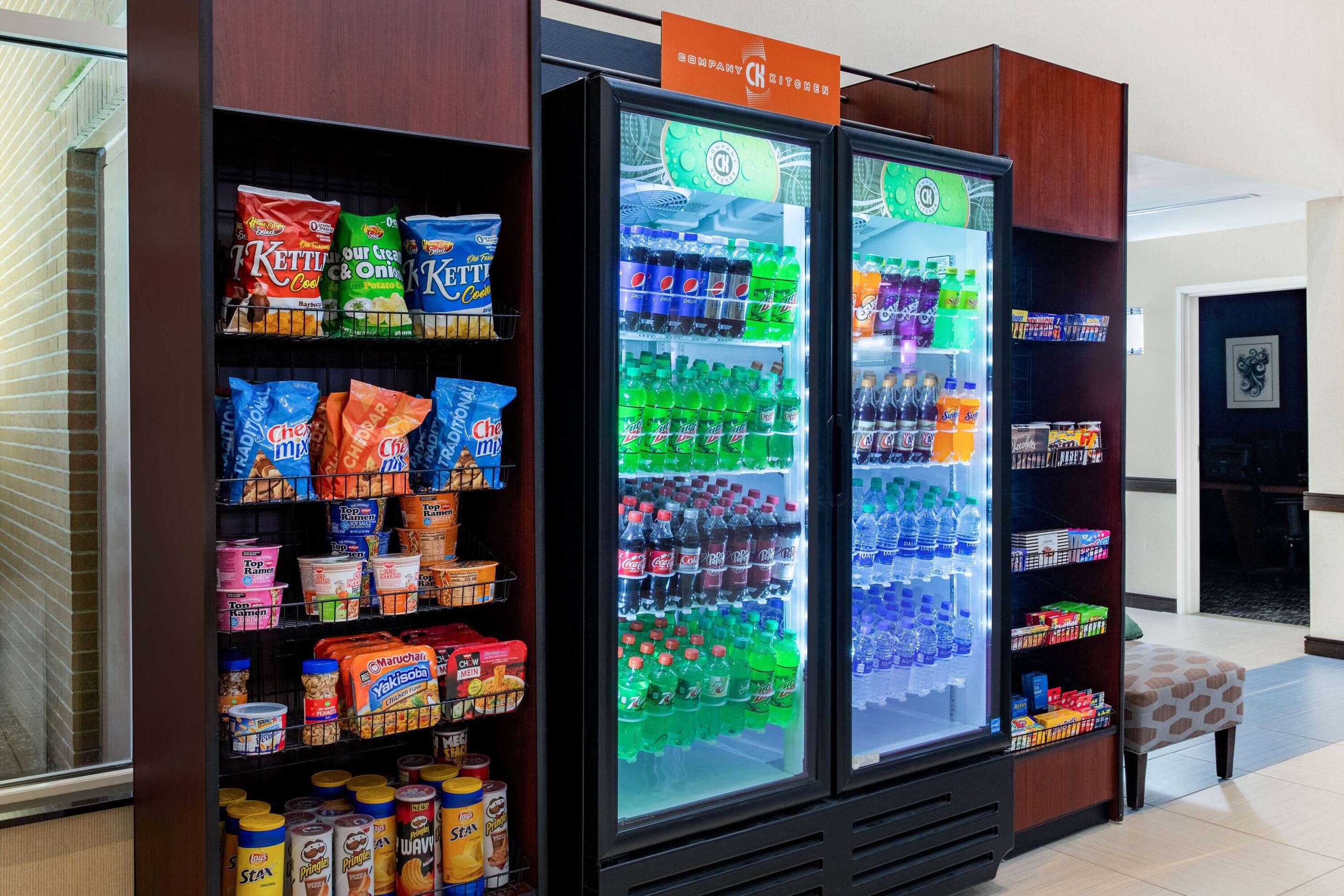 Undefined | La Quinta Inn & Suites by Wyndham Indianapolis Airport West