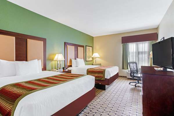  - La Quinta Inn & Suites Ronks