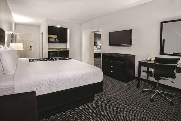 Suite - La Quinta Inn & Suites Cedar Park