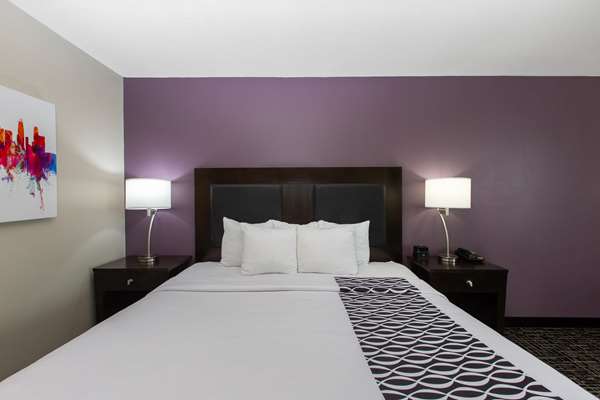  - La Quinta Inn Blue Springs - I-70, Exit 18