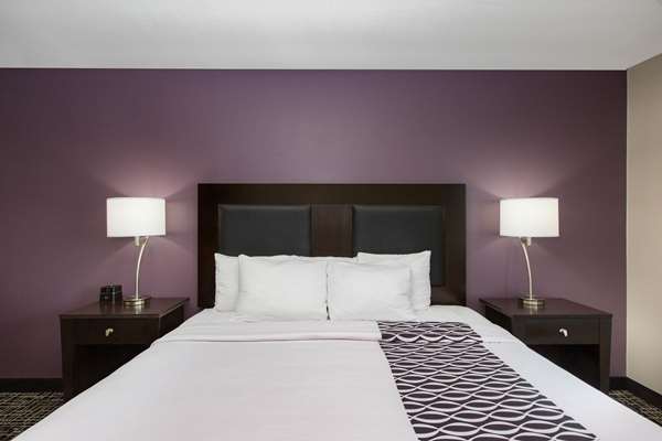  - La Quinta Inn Blue Springs - I-70, Exit 18