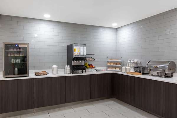  - La Quinta Inn Blue Springs - I-70, Exit 18