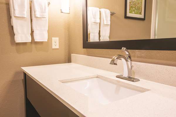  - La Quinta Inn & Suites Hattiesburg - I-59, Exit 65