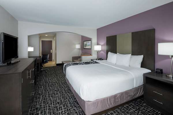 Suite - La Quinta Inn & Suites Snellville