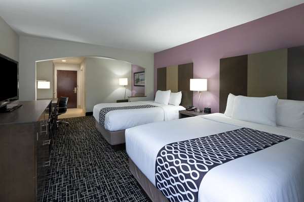 Suite - La Quinta Inn & Suites Snellville