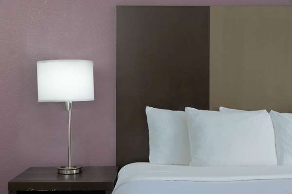  - La Quinta Inn & Suites Snellville