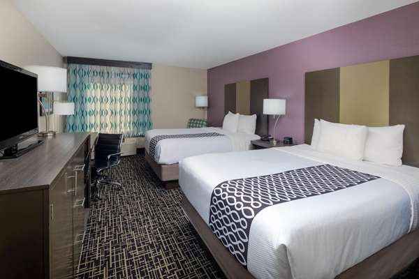  - La Quinta Inn & Suites Snellville