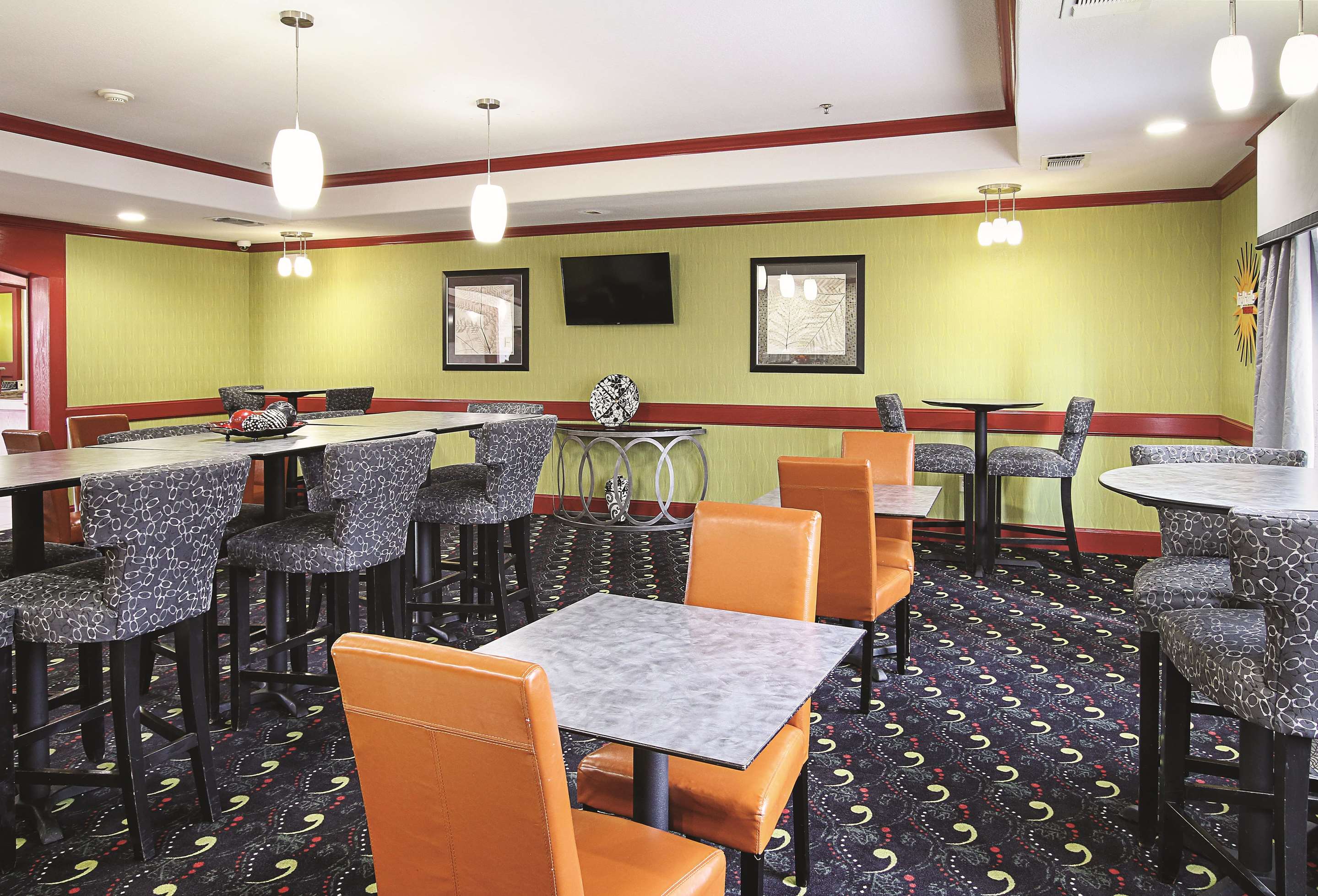 Property amenity | La Quinta Inn & Suites by Wyndham Dallas - Hutchins