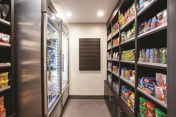  - La Quinta Inn & Suites Dublin - I-580, Exit 45