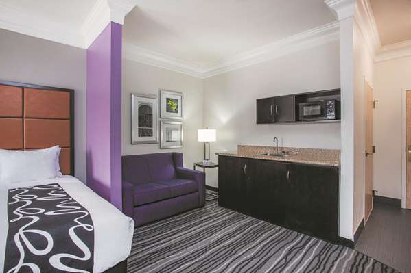 Suite - La Quinta Inn & Suites Dublin - I-580, Exit 45