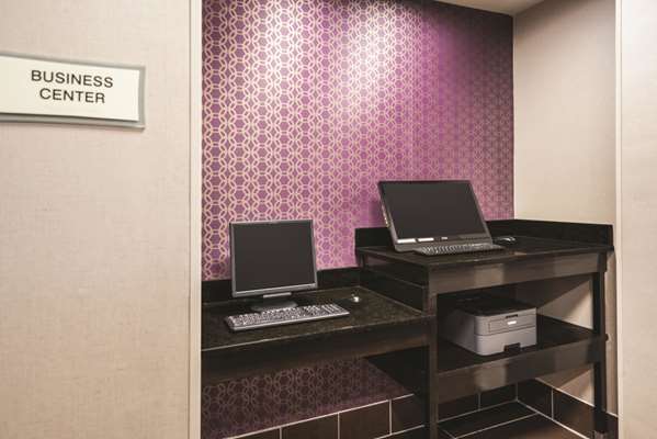 Conference Area - La Quinta Inn & Suites Jeffersontown - I-64, Exit 17