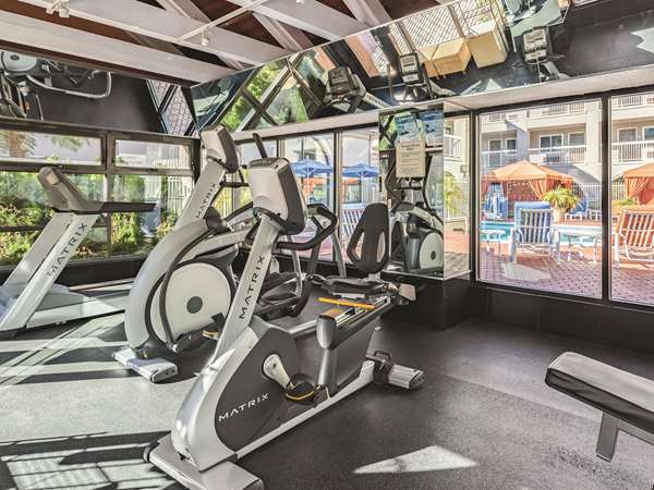 Fitness/ Exercise Room - La Quinta Inn & Suites SFO Airport West Millbrae